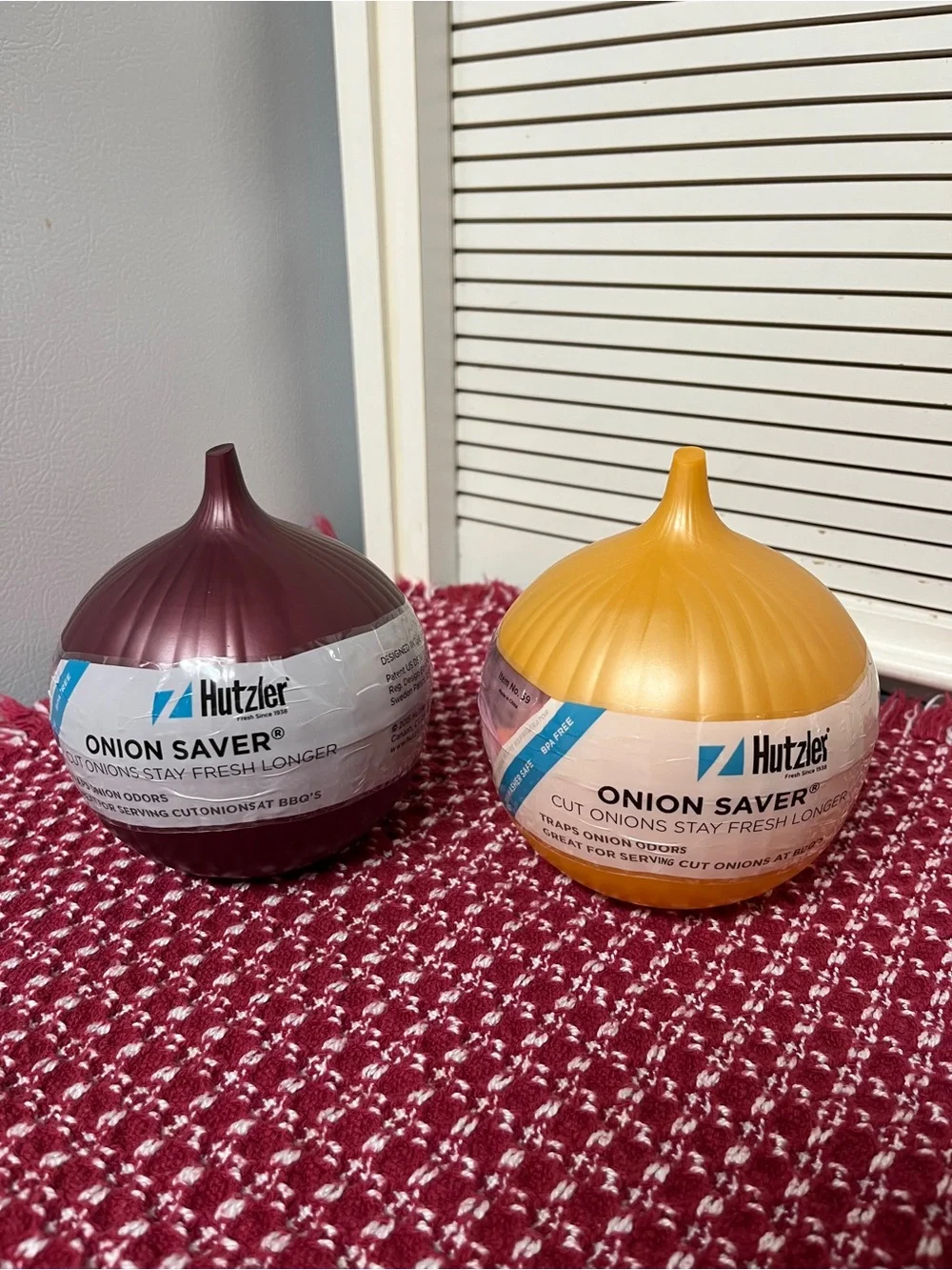 Hutzler Onion Saver - Yellow and Burgundy Onion Storage Containers NWT